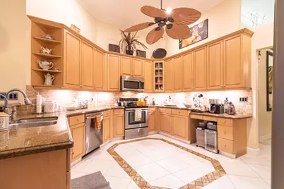 5062 Kensington Circle, Coral Springs, FL 33076 - Photo 5