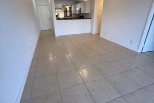 1515 Lake Crystal Dr, West Palm Beach, FL 33411 - Photo 11