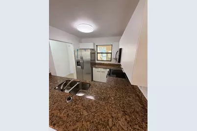 1515 Lake Crystal Drive #B, West Palm Beach, FL 33411 - Photo 5