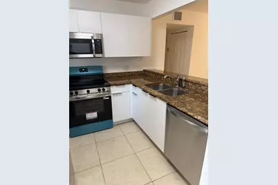 1515 Lake Crystal Drive #B, West Palm Beach, FL 33411 - Photo 7
