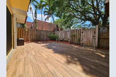 9982 NW 6th Court, Plantation, FL 33324 - Photo 23