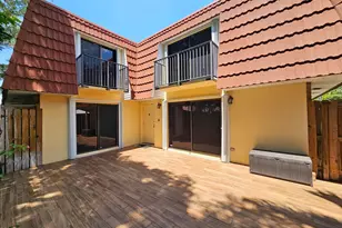 9982 NW 6th Ct, Plantation, FL 33324 - Photo 21