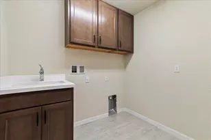 640 SE Monet Dr, Port Saint Lucie, FL 34984 - Photo 25