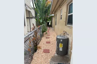 725 21st Street, West Palm Beach, FL 33407 - Photo 15