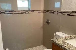 725 21st St, West Palm Beach, FL 33407 - Photo 13