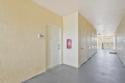 2813 Grande Parkway #304, Palm Beach Gardens, FL 33410 - Photo 3