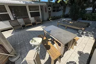 2560 NE 20th St, Pompano Beach, FL 33062 - Photo 23