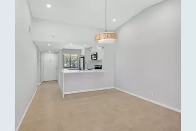 6649 Somerset Drive #206, Boca Raton, FL 33433 - Photo 11