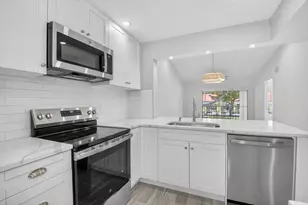 6649 Somerset Dr, Boca Raton, FL 33433 - Photo 1