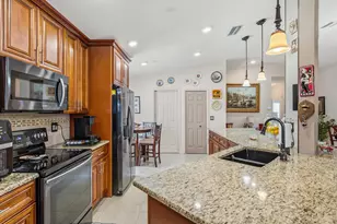 1013 E 13th Square, Vero Beach, FL 32960 - Photo 11