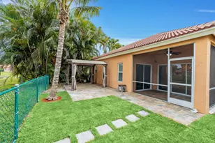 5122 Elpine Way, Riviera Beach, FL 33418 - Photo 11