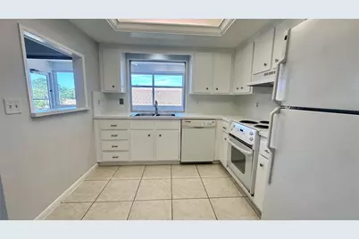1900 NE 29th Street #2c, Lighthouse Point, FL 33064 - Photo 3