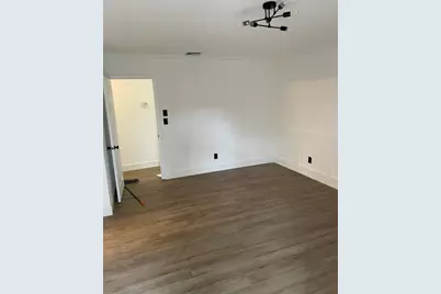 28 Madrid Lane, Davie, FL 33324 - Photo 5
