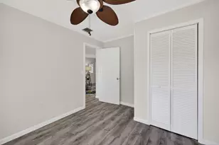 303 Lott St, Fort Pierce, FL 34947 - Photo 21