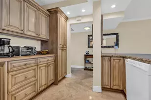 3050 NE 48th Ct, Lighthouse Point, FL 33064 - Photo 9