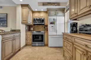 3050 NE 48th Ct, Lighthouse Point, FL 33064 - Photo 11