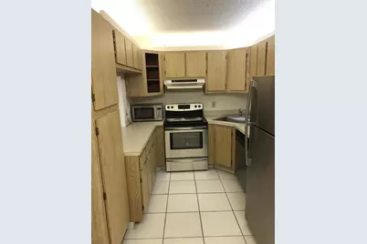 724 Sunny Pine Way #D2, Greenacres, FL 33415 - Photo 5