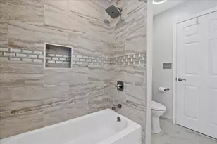 15575 Woodmar Ct, Wellington, FL 33414 - Photo 27