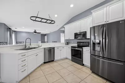 1221 SW Wellington Avenue, Port Saint Lucie, FL 34953 - Photo 7