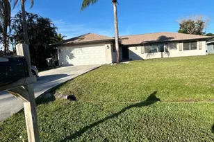 1217 SE Nancy Ln, Port Saint Lucie, FL 34983 - Photo 1