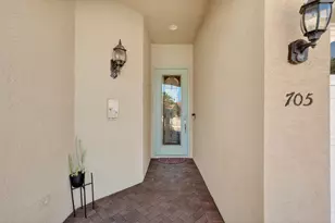 705 SW Andros Cove, Port Saint Lucie, FL 34986 - Photo 5