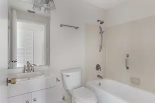 9663 NW 76th St, Tamarac, FL 33321 - Photo 23