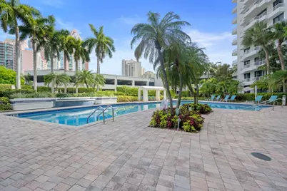 3300 NE 192nd Street #915, Aventura, FL 33180 - Photo 23