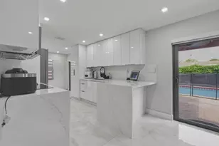 4841 NW 19th St, Lauderhill, FL 33313 - Photo 9