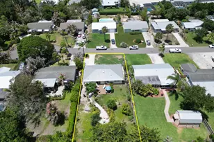 8704 SE Jardin St, Hobe Sound, FL 33455 - Photo 23