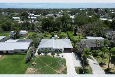 8704 SE Jardin Street, Hobe Sound, FL 33455 - Photo 25