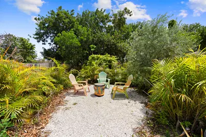 8704 SE Jardin Street, Hobe Sound, FL 33455 - Photo 21