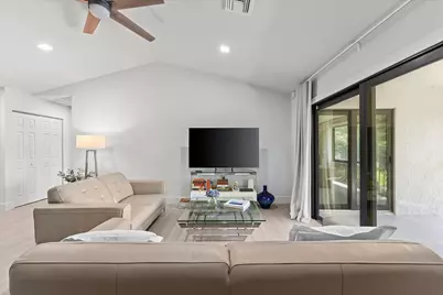 5521 Coach House Circle #G, Boca Raton, FL 33486 - Photo 7