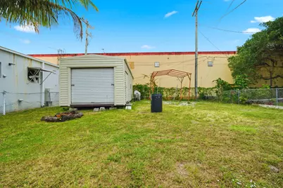2120 Taylor Street, Hollywood, FL 33020 - Photo 23