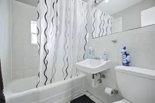 2120 Taylor St, Hollywood, FL 33020 - Photo 9
