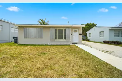 2120 Taylor Street, Hollywood, FL 33020 - Photo 1