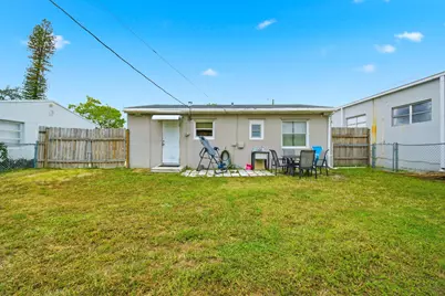 2120 Taylor Street, Hollywood, FL 33020 - Photo 23