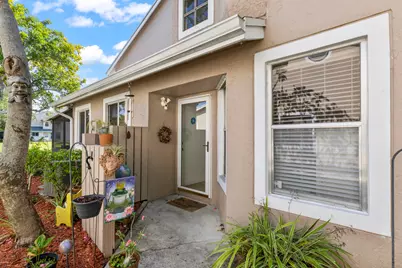 2030 Discovery Circle E, Deerfield Beach, FL 33442 - Photo 3