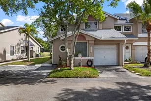 2030 Discovery Cir E, Deerfield Beach, FL 33442 - Photo 25