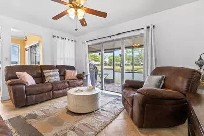 2030 Discovery Circle E, Deerfield Beach, FL 33442 - Photo 7
