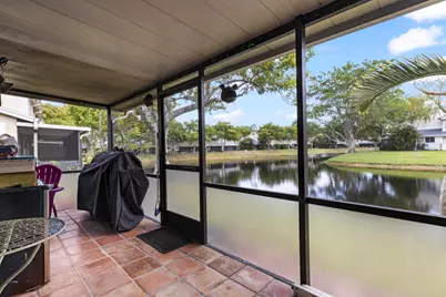 2030 Discovery Circle E, Deerfield Beach, FL 33442 - Photo 21