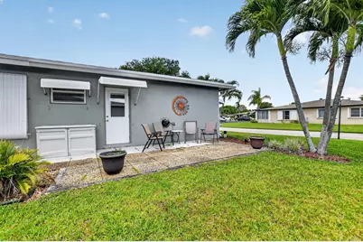 920 South Drive #A, Delray Beach, FL 33445 - Photo 1
