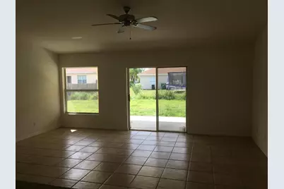 632 SW Granadeer Street, Port Saint Lucie, FL 34983 - Photo 5