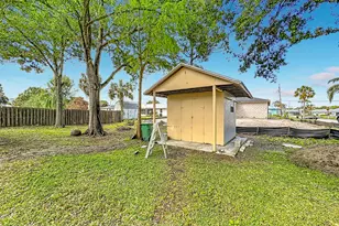 5807 Balsam Dr, Fort Pierce, FL 34982 - Photo 21