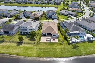 15804 Goldfinch Cir, Westlake, FL 33470 - Photo 11
