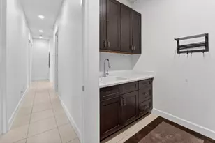 15804 Goldfinch Cir, The Acreage, FL 33470 - Photo 27