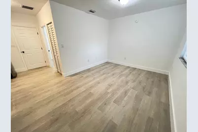 720 NW 61st Street #10, Miami, FL 33127 - Photo 5