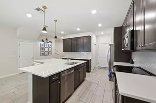 8293 Catria Ln, Lake Worth, FL 33467 - Photo 5