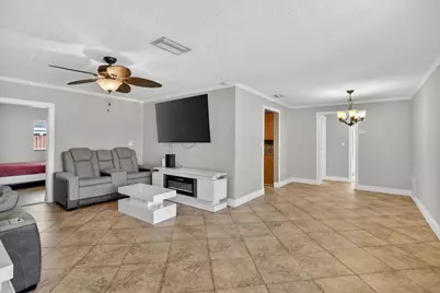 8600 NW 29th Street, Sunrise, FL 33322 - Photo 3