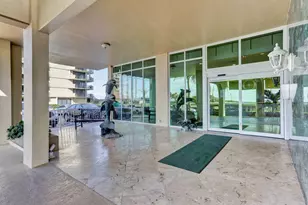 5440 N Ocean Dr, Riviera Beach, FL 33404 - Photo 37