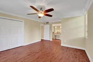 3621 Oaks Clubhouse Dr, Pompano Beach, FL 33069 - Photo 19